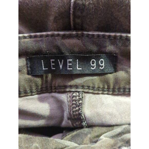 Anthropologie Level 99 Pants Woman's Size 29 Camo Utility Zip‎ Ankle Neutral - Picture 11 of 15